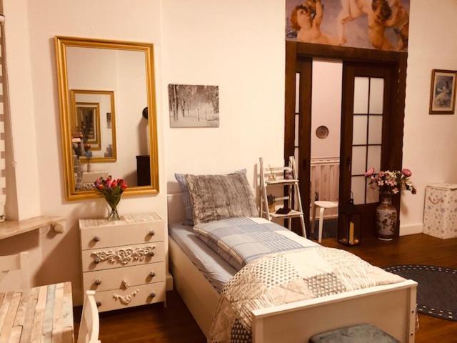 מלון אלמשורן Ts Monteurzimmer מראה חיצוני תמונה
